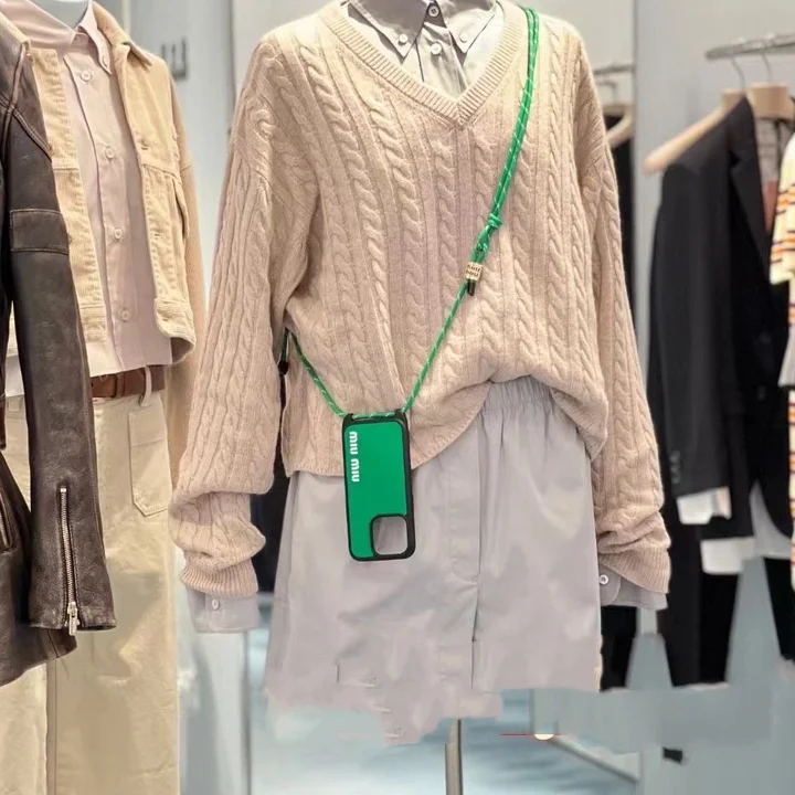 Miumiuの新しい15pro ケース